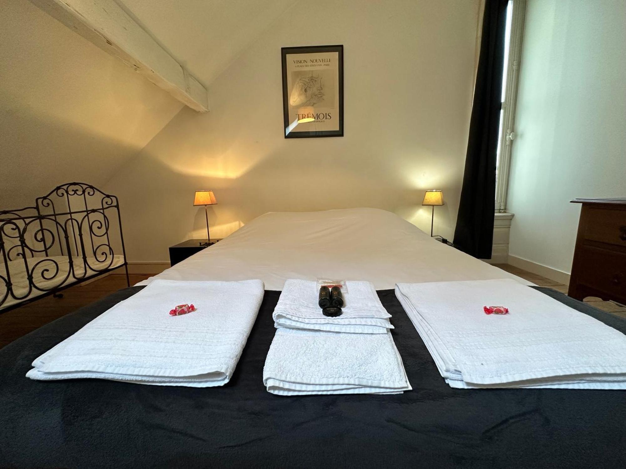 Villa Rennaissance - Proche Mer - Parking - Menage & Linge Inclus La Rochelle  Extérieur photo